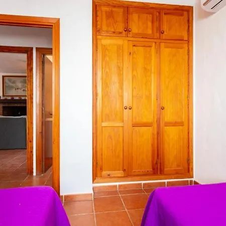 Bonita Casa Rural Cerca Del Centro Nerja